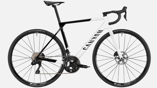 Ultimate CF SL 7 Di2 Ultimate CF SL 7 Di2