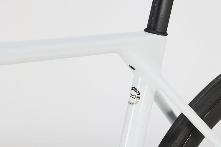 Ultimate CF SLX 8 Di2 Ultimate CF SLX 8 Di2