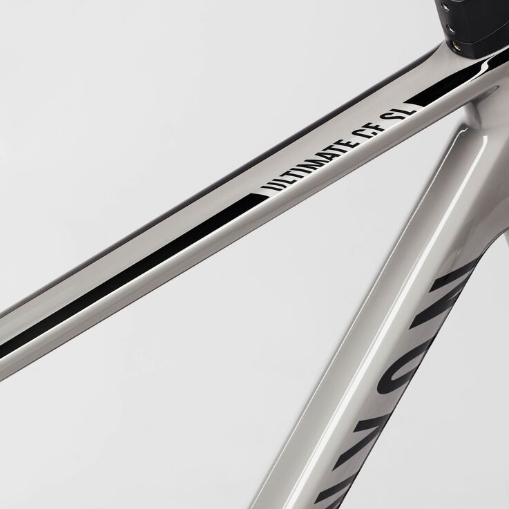 Ultimate CF SL 8 Disc eTap Ultimate CF SL 8 Disc eTap