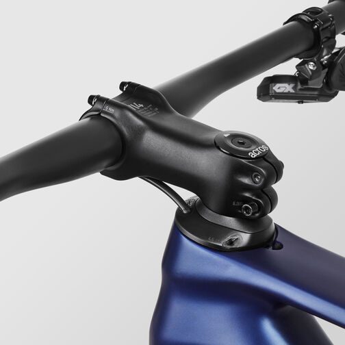 Exceed CF SLX Exceed CF SLX