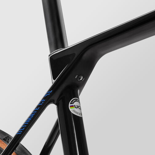 Ultimate CF SL 7 Di2 Ultimate CF SL 7 Di2