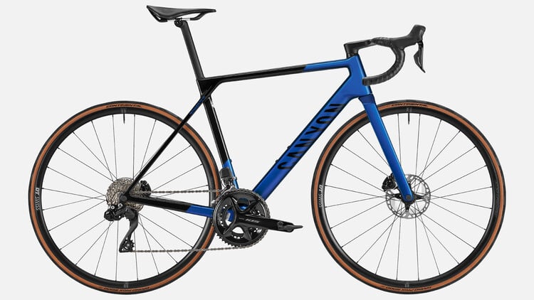 Ultimate CF SL 7 Di2 Ultimate CF SL 7 Di2