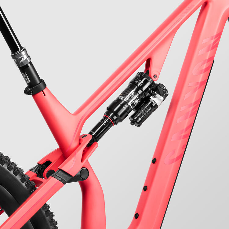 Neuron CF SLX LTD Neuron CF SLX LTD