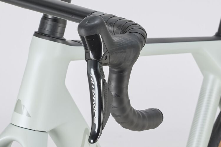 Endurace CFR Di2 Endurace CFR Di2