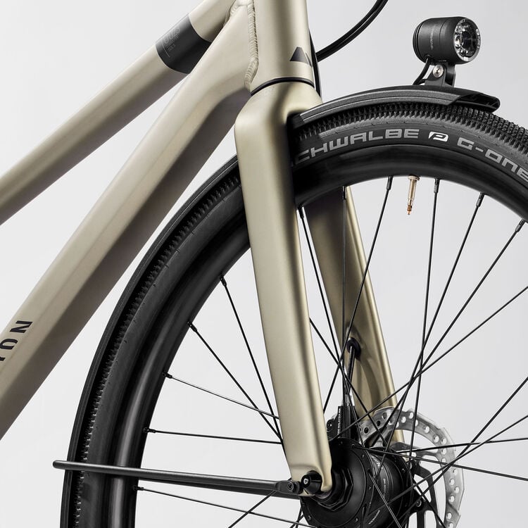 Commuter 7 mid-step Commuter 7 mid-step