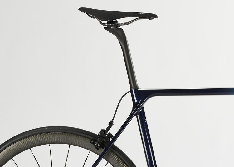 Ultimate CF SLX 9.0 Di2 Ultimate CF SLX 9.0 Di2