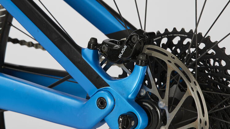 Neuron CF 9.0 SL Neuron CF 9.0 SL