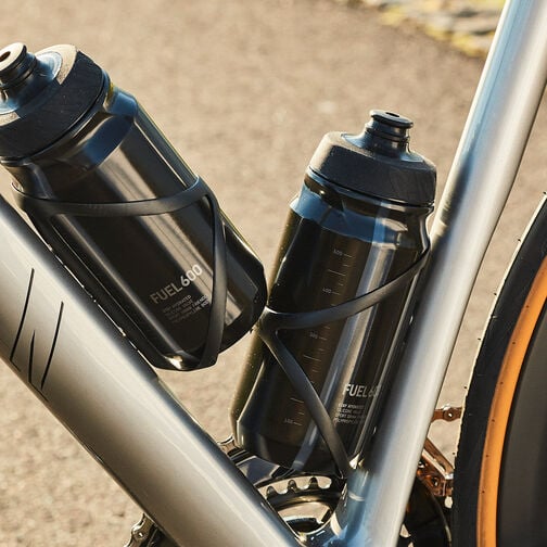 Canyon Lightweight Carbon Bottle Cage Canyon Lightweight Carbon Bottle Cage