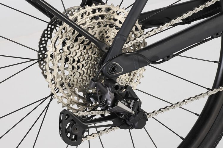 Commuter:ONfly 7 mid-step Commuter:ONfly 7 mid-step