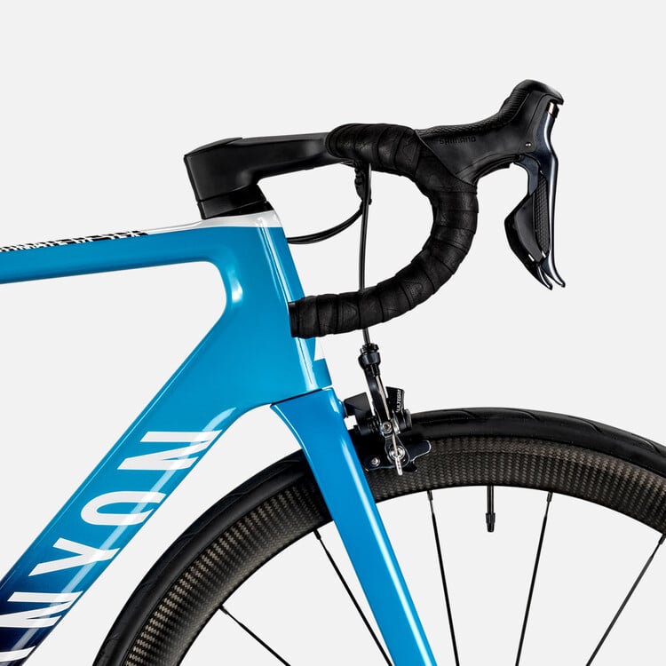 Ultimate CF SLX 8.0 Di2 Ultimate CF SLX 8.0 Di2