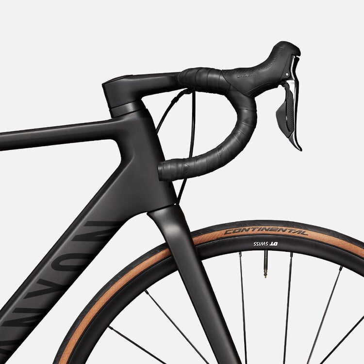 Ultimate CF SL 8 Disc Di2 Ultimate CF SL 8 Disc Di2