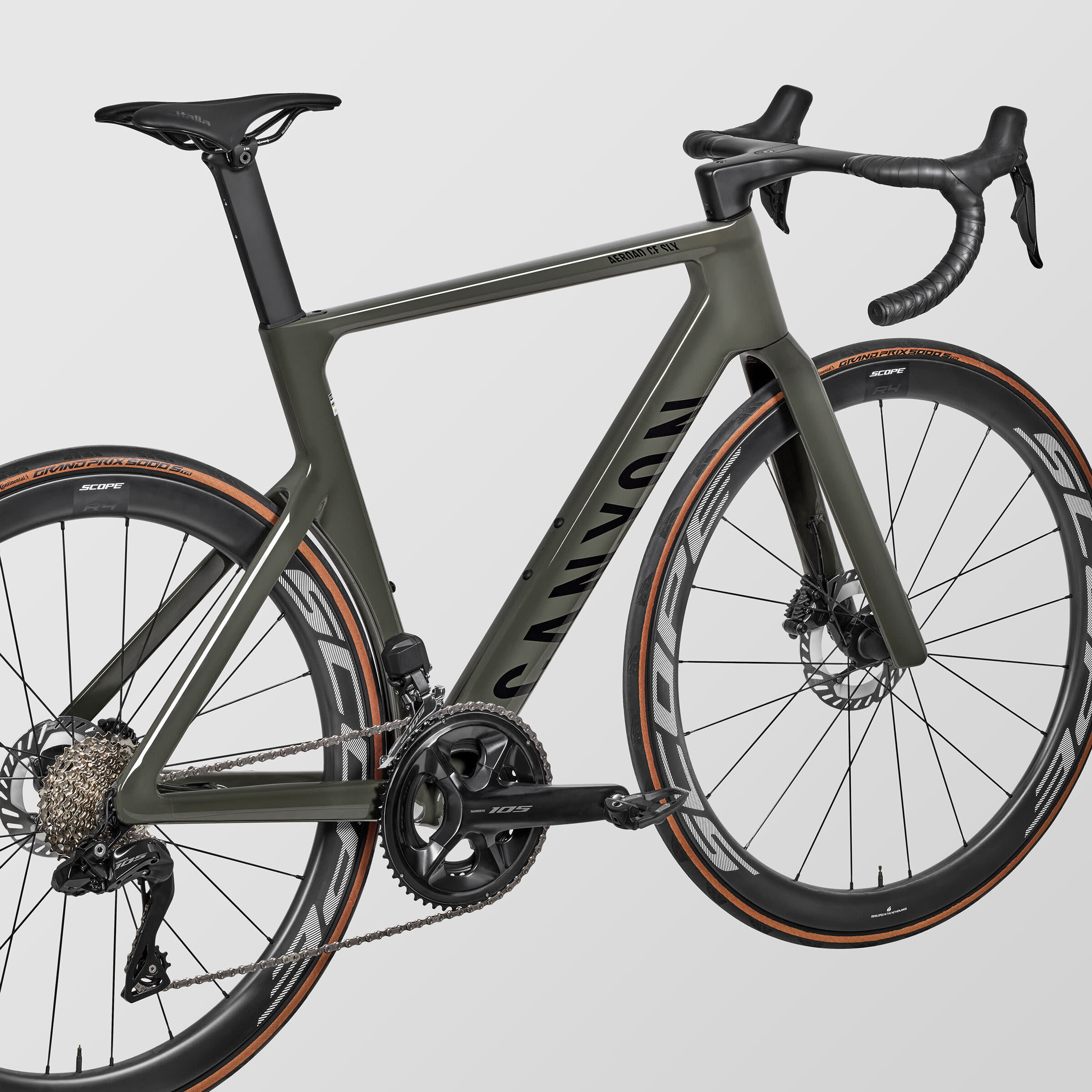 Aeroad CF SLX 7 Di2 R4