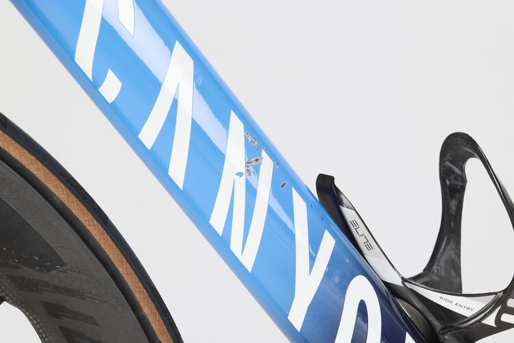 Ultimate CF SLX Team Movistar WMN Ultimate CF SLX Team Movistar WMN