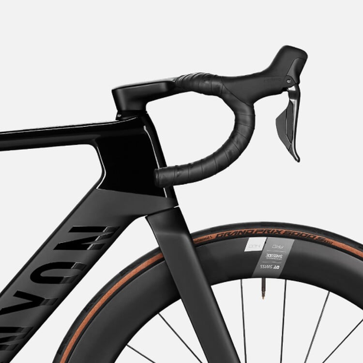 Aeroad CF SLX 8 Di2 Aeroad CF SLX 8 Di2