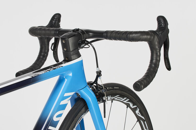 Ultimate CF SLX 9 Team Movistar Ultimate CF SLX 9 Team Movistar