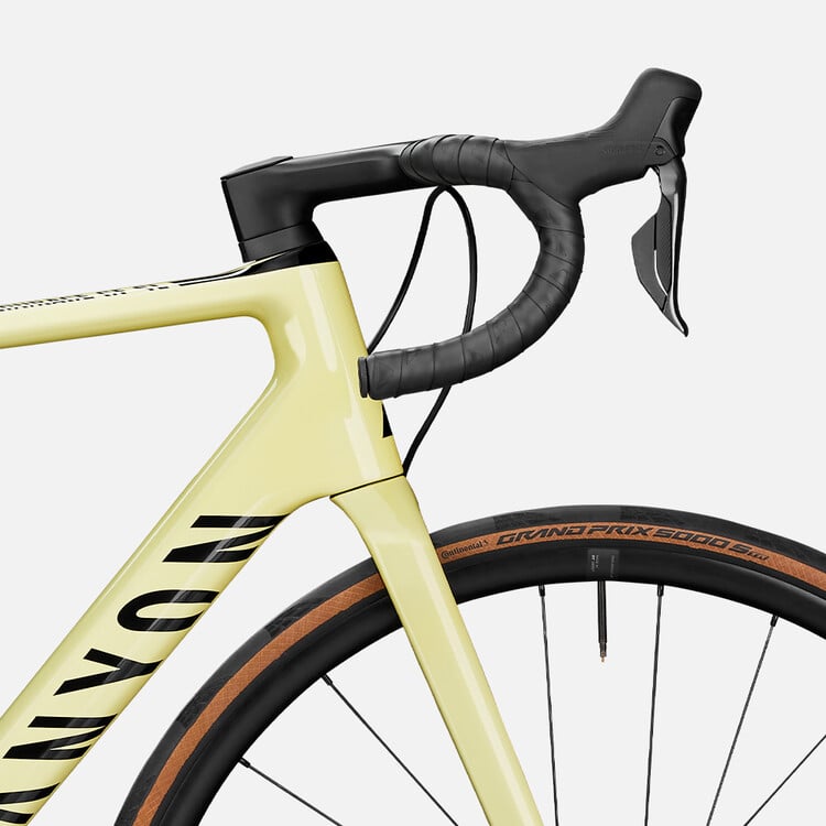 Endurace CF SL 8 Di2 Endurace CF SL 8 Di2