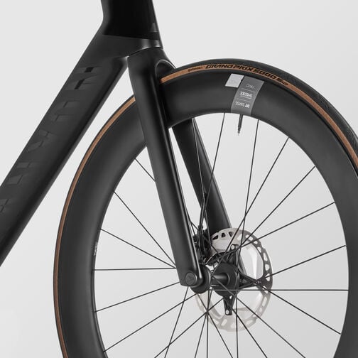 Aeroad CF SLX 8 Di2 Aeroad CF SLX 8 Di2