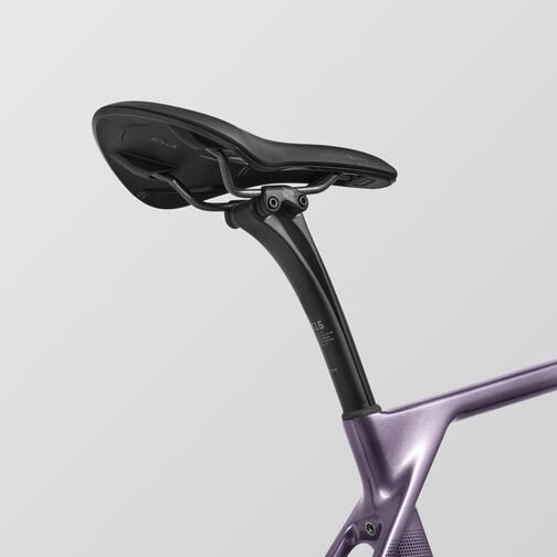 Endurace CF SLX 8 Di2 Endurace CF SLX 8 Di2