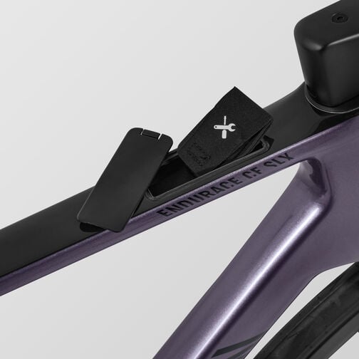 Endurace CF SLX 8 Di2 Endurace CF SLX 8 Di2