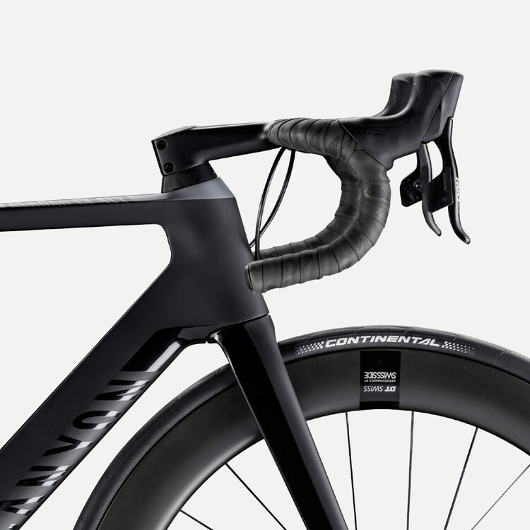Aeroad CF SLX Disc 9.0 SL Aeroad CF SLX Disc 9.0 SL