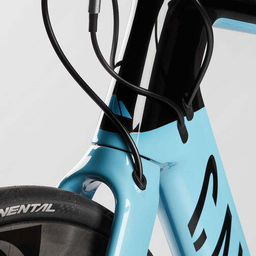 Aeroad CF SL 8 Disc Aeroad CF SL 8 Disc