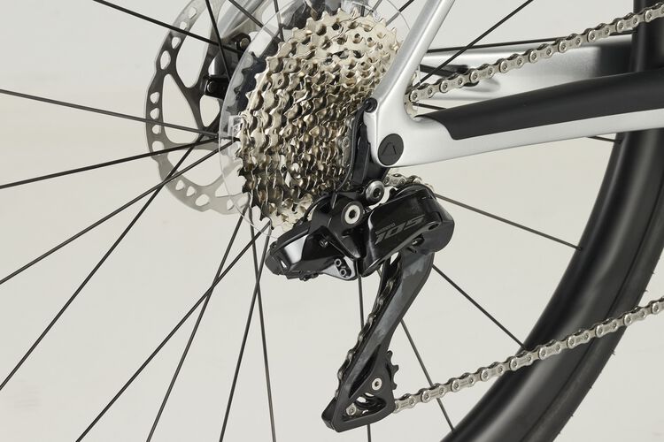 Endurace CF SLX 7 Di2 Endurace CF SLX 7 Di2