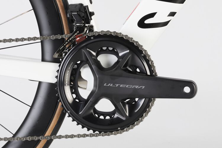 Aeroad CF SLX 8 Di2 Aeroad CF SLX 8 Di2