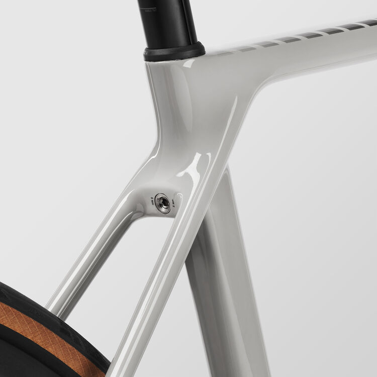 Endurace CF SL 8 Disc eTap Endurace CF SL 8 Disc eTap