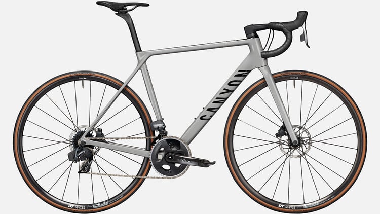 Ultimate CF SL 8 Disc eTap Ultimate CF SL 8 Disc eTap