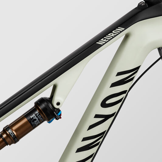 Neuron CF 9 SL Neuron CF 9 SL