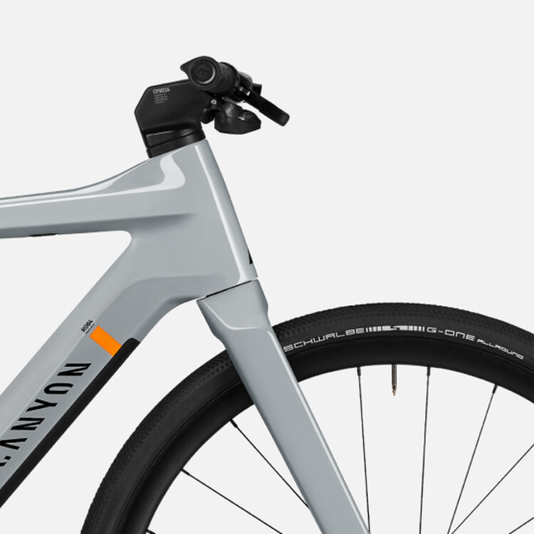 Roadlite:ONfly CF 9 LTD Roadlite:ONfly CF 9 LTD