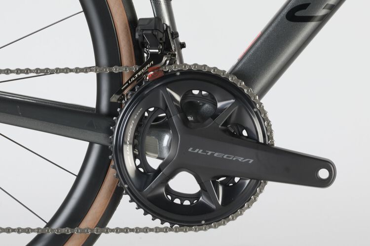 Endurace CF SLX 8 Di2 Endurace CF SLX 8 Di2