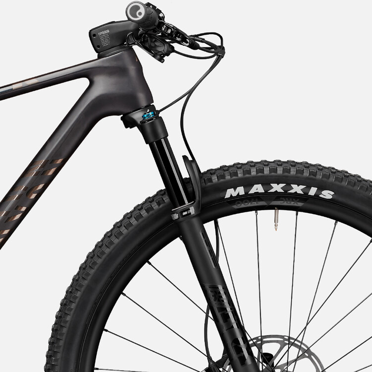 Exceed CF SLX 8 Exceed CF SLX 8