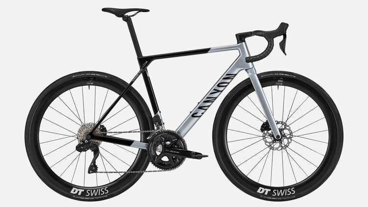 Ultimate CF SL 7 Di2 Aero Ultimate CF SL 7 Di2 Aero