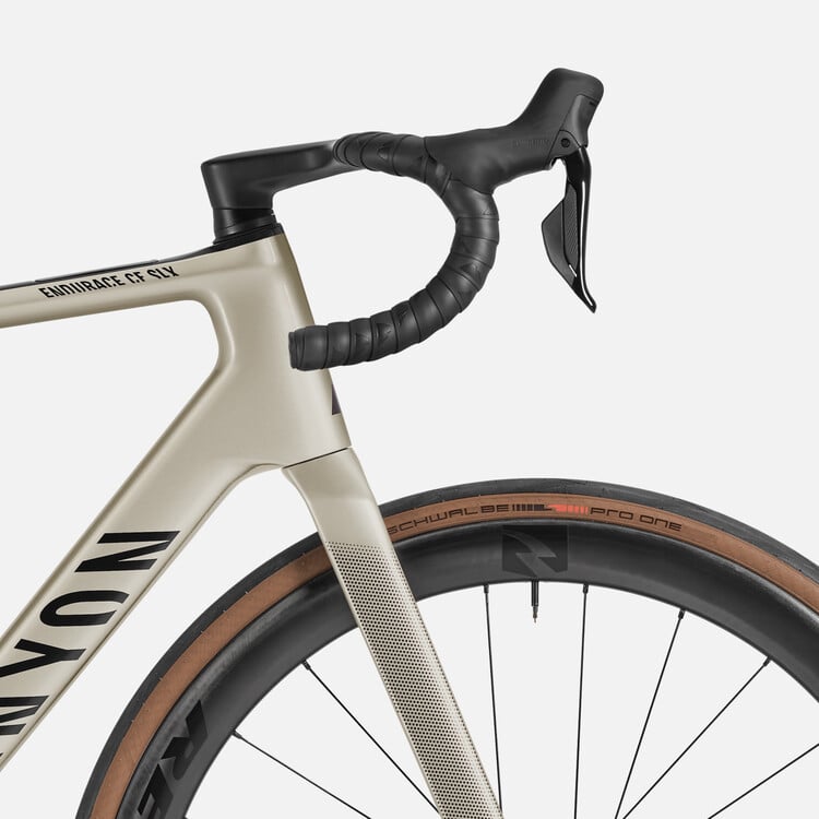 Endurace CF SLX 7 Di2 AR46 Endurace CF SLX 7 Di2 AR46