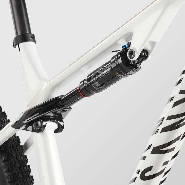 Lux CF SLX 9 LTD Lux CF SLX 9 LTD