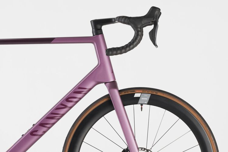 Ultimate CF SLX 8 Di2 Ultimate CF SLX 8 Di2