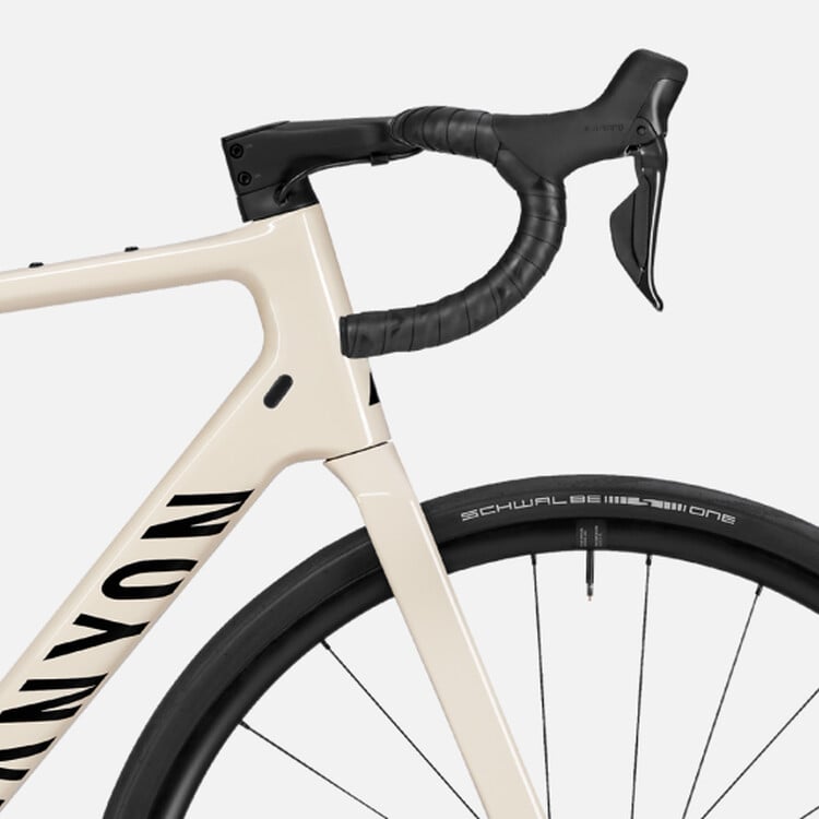 Endurace CF 8 Di2 Endurace CF 8 Di2