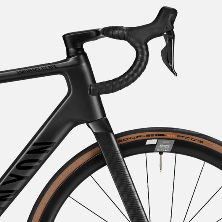 Endurace CF SLX 8 Di2 Endurace CF SLX 8 Di2