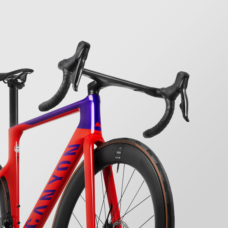 Aeroad CF SLX 7 eTap Aeroad CF SLX 7 eTap