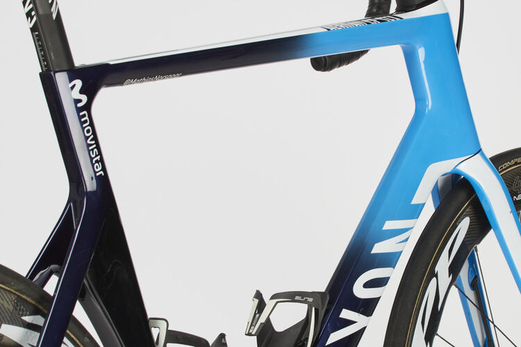 Aeroad CF SLX 9 Disc Team Movistar Aeroad CF SLX 9 Disc Team Movistar