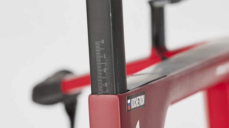 PB KAT SPM CF SLX SPM 19 M rd/wh Kochet2 PB KAT SPM CF SLX SPM 19 M rd/wh Kochet2