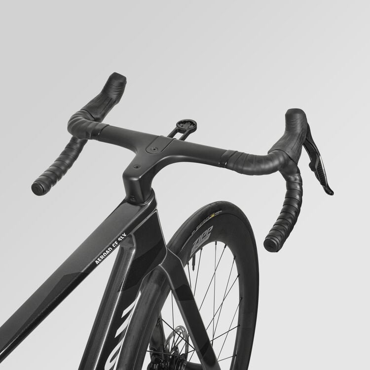 Aeroad CF SLX 8 AXS SPEED Aeroad CF SLX 8 AXS SPEED