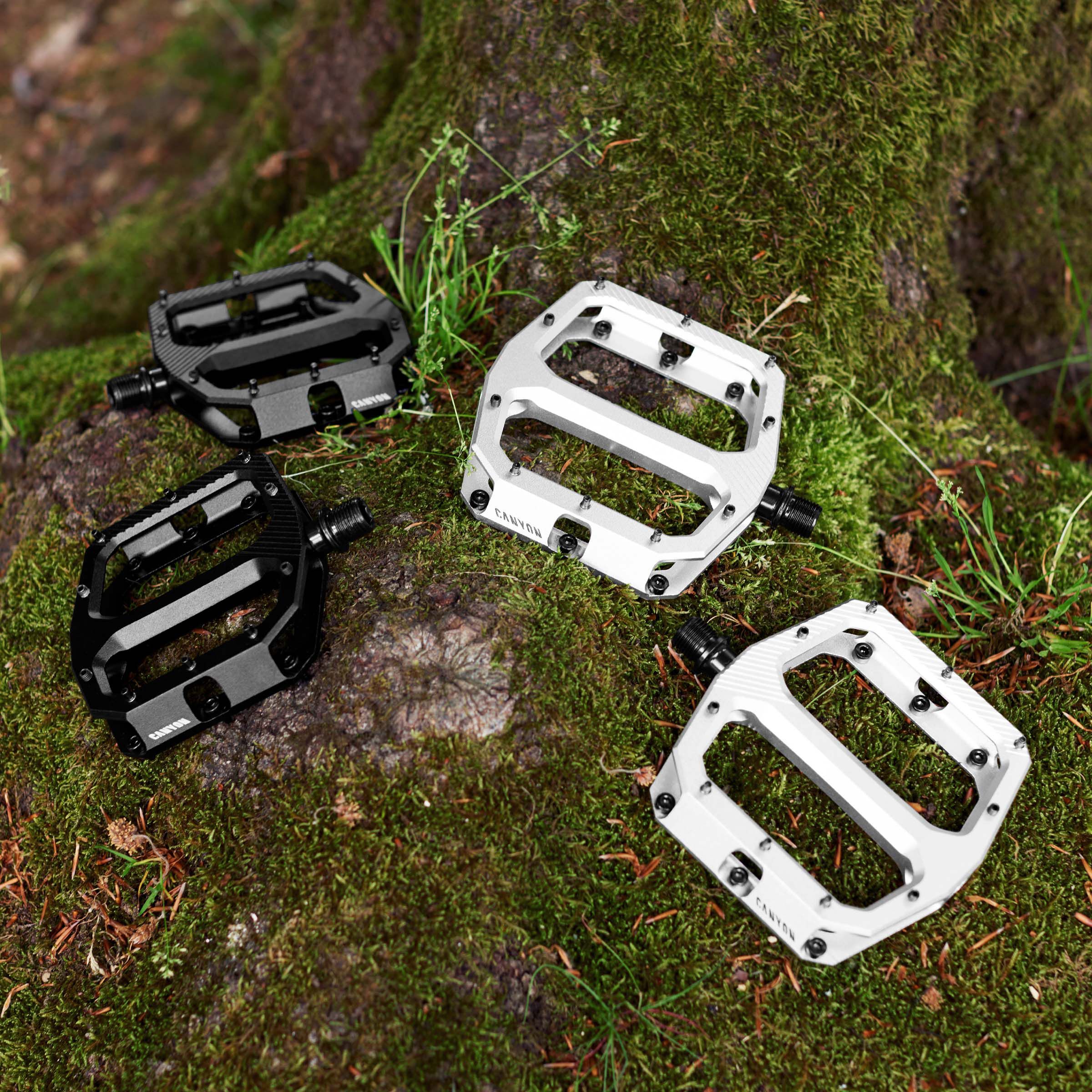 Canyon shop bike pedals