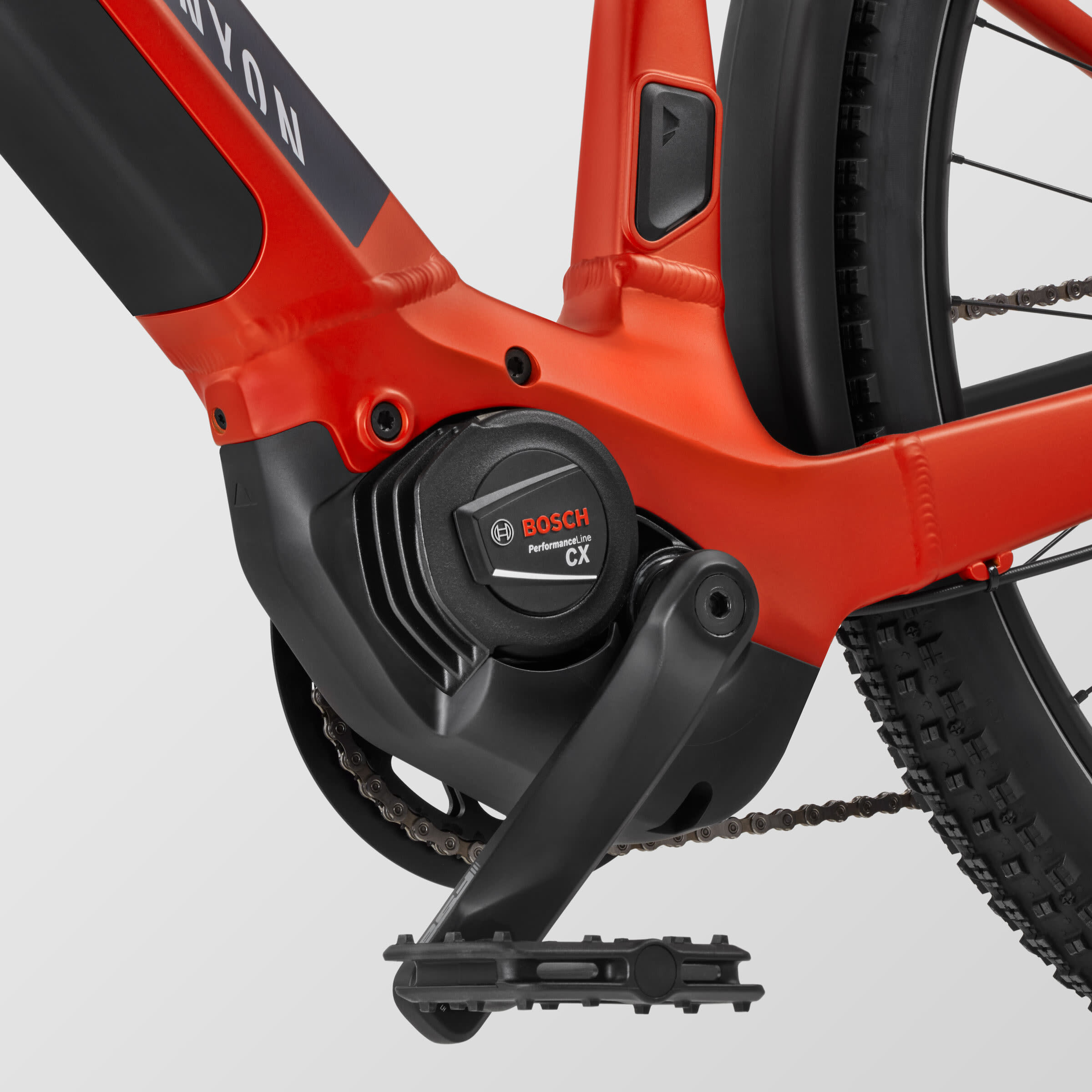 Pathlite:ON 4 SUV mid-step