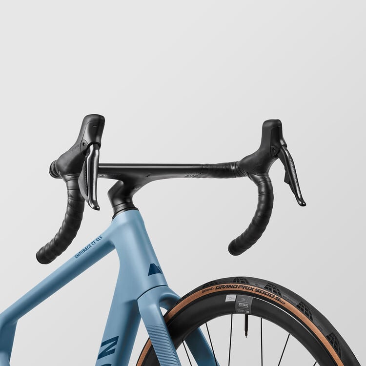 Endurace CF SLX 8 Di2 Aero Endurace CF SLX 8 Di2 Aero