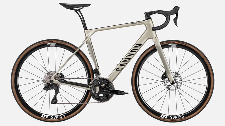 Endurace CF SLX 7 Di2 Endurace CF SLX 7 Di2