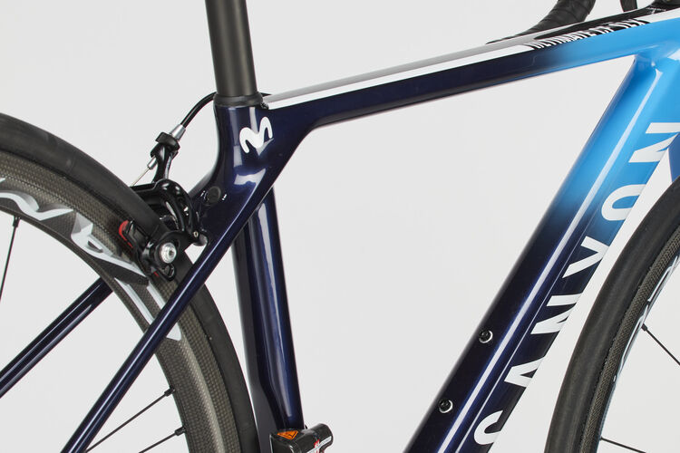 Ultimate CF SLX 9 Team Movistar Ultimate CF SLX 9 Team Movistar