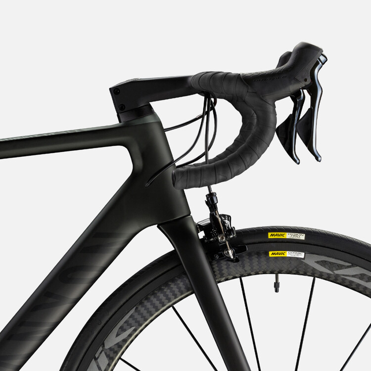 ULT CF SLX 9.0 17 XS bk/gy ULT CF SLX 9.0 17 XS bk/gy
