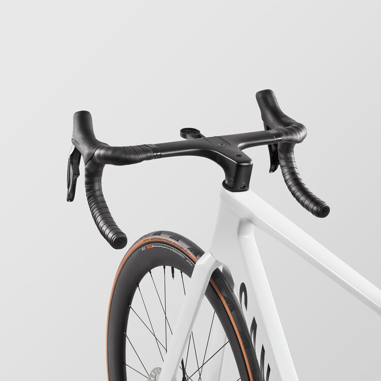 Aeroad CF SLX 7 Di2 C46 Aeroad CF SLX 7 Di2 C46